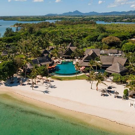Constance Prince Maurice Poste de Flacq Eksteriør billede Aerial view of the resort