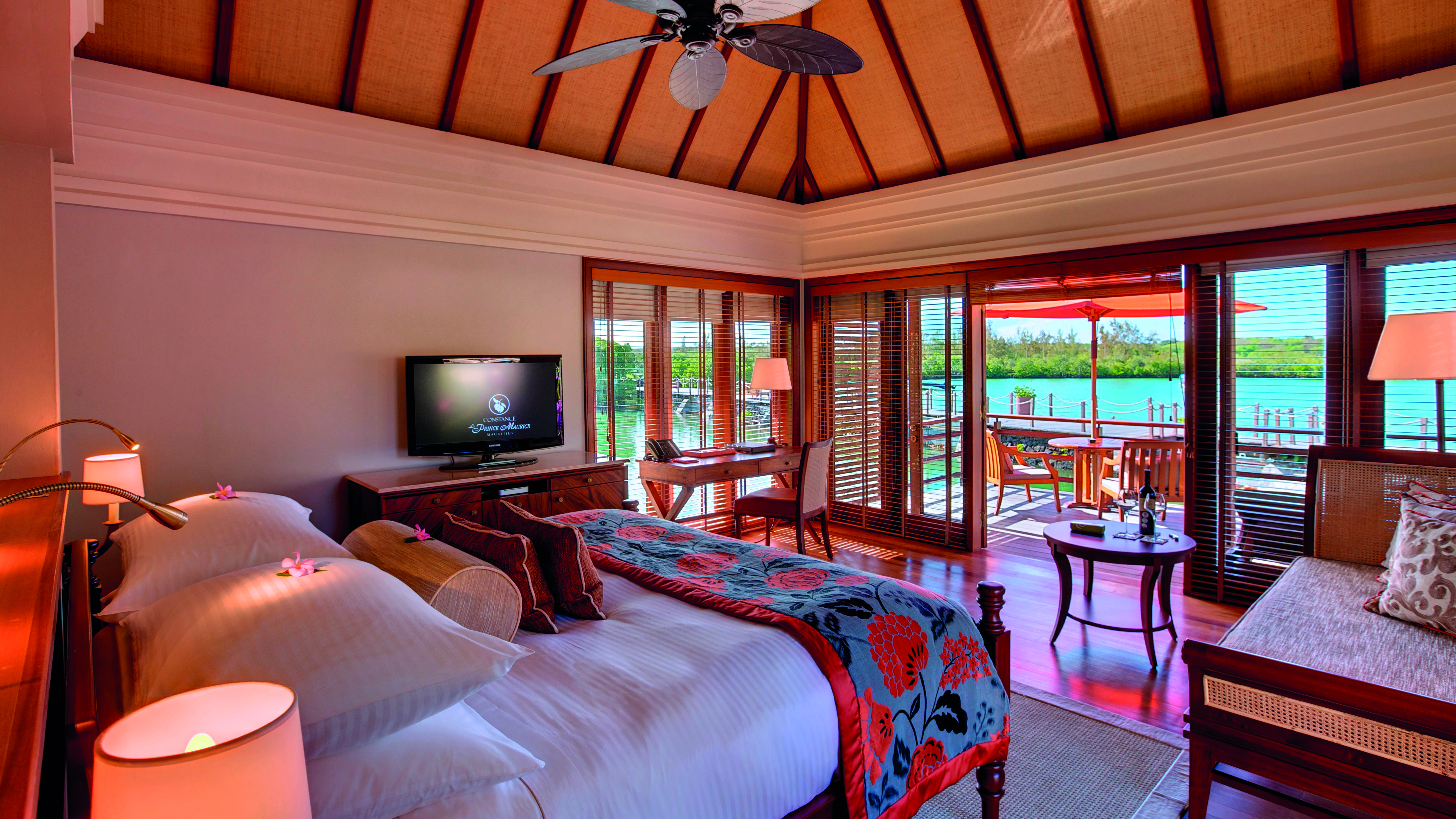 Constance Prince Maurice Poste de Flacq Eksteriør billede A room at the Four Seasons Resort Maldives at Landaa Giraavaru