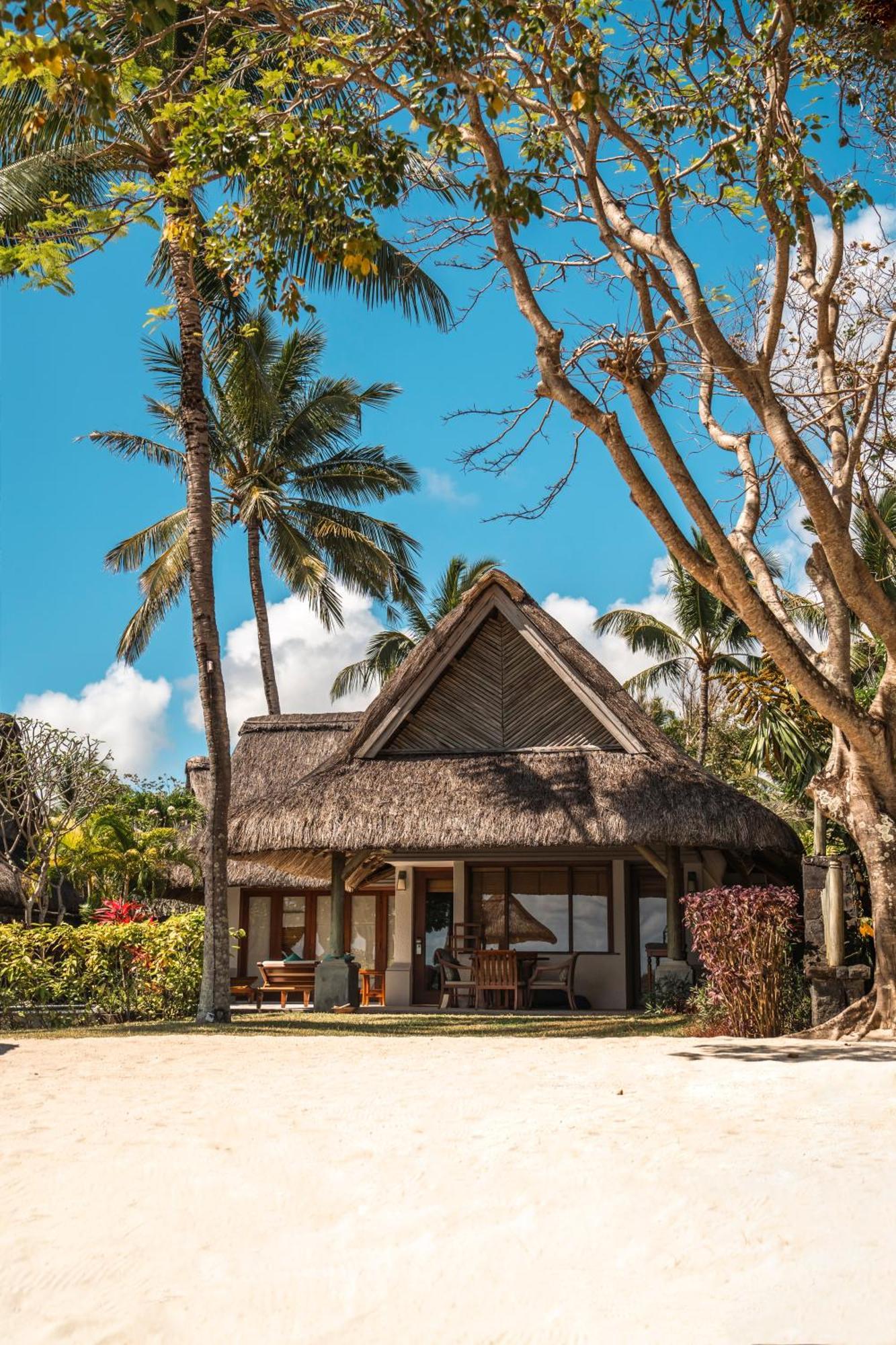 Constance Prince Maurice Poste de Flacq Eksteriør billede A villa at the resort